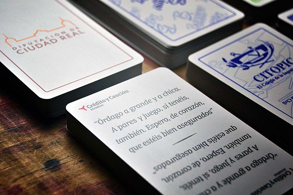 Spanish poker cards detail