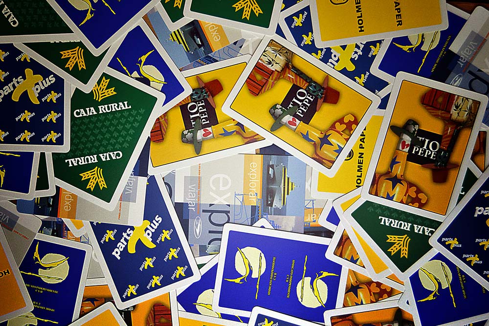 Spanish poker cards zenithal view